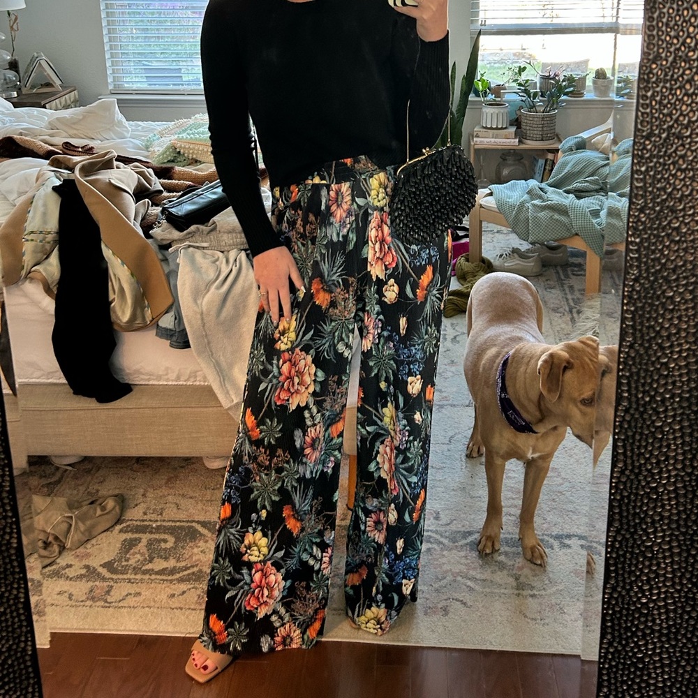The most gorgeous pleated pants